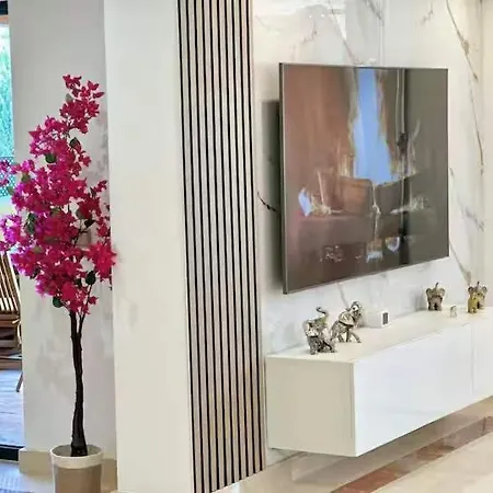 Premium By Better Bookings * Marbella